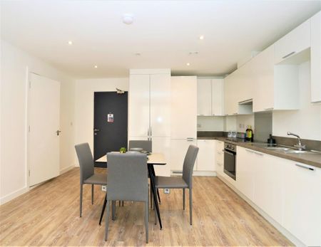 1 bedroom apartment to rent - Photo 2