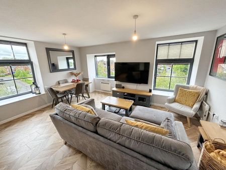 2 bedroom apartment to rent - Photo 3