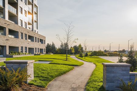 For Lease - 100 Manett Crescent Unit# 411, Brampton, Ontario - Photo 3