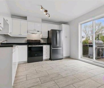 maison à louer laval St-francois - Photo 4