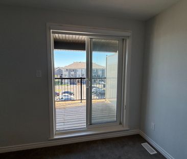 For Lease - 173 Anthracite Private, Barrhaven, Ontario - Photo 4