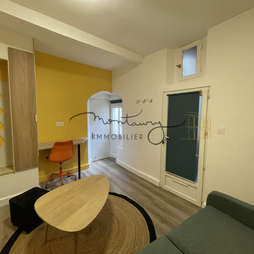 NIMES ECUSSON PROCHE ARENE ET MAIRIE STUDETTE ENTIEREMENT RENOVEE - Photo 1