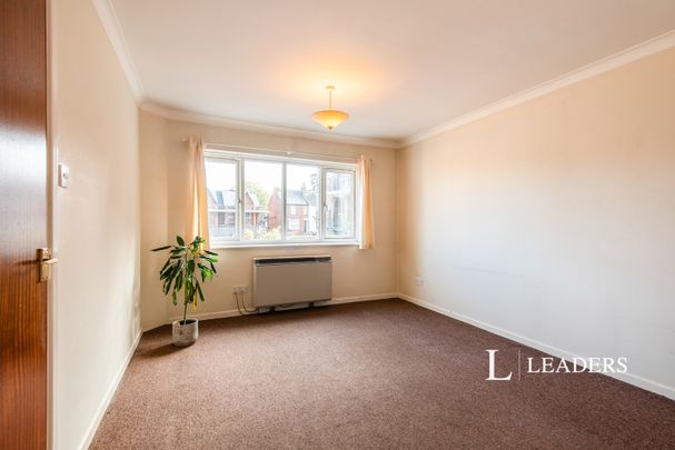 1 bedroom studio to rent Whinbush Road, Hitchin, Hertfordshire, SG5 - Photo 1