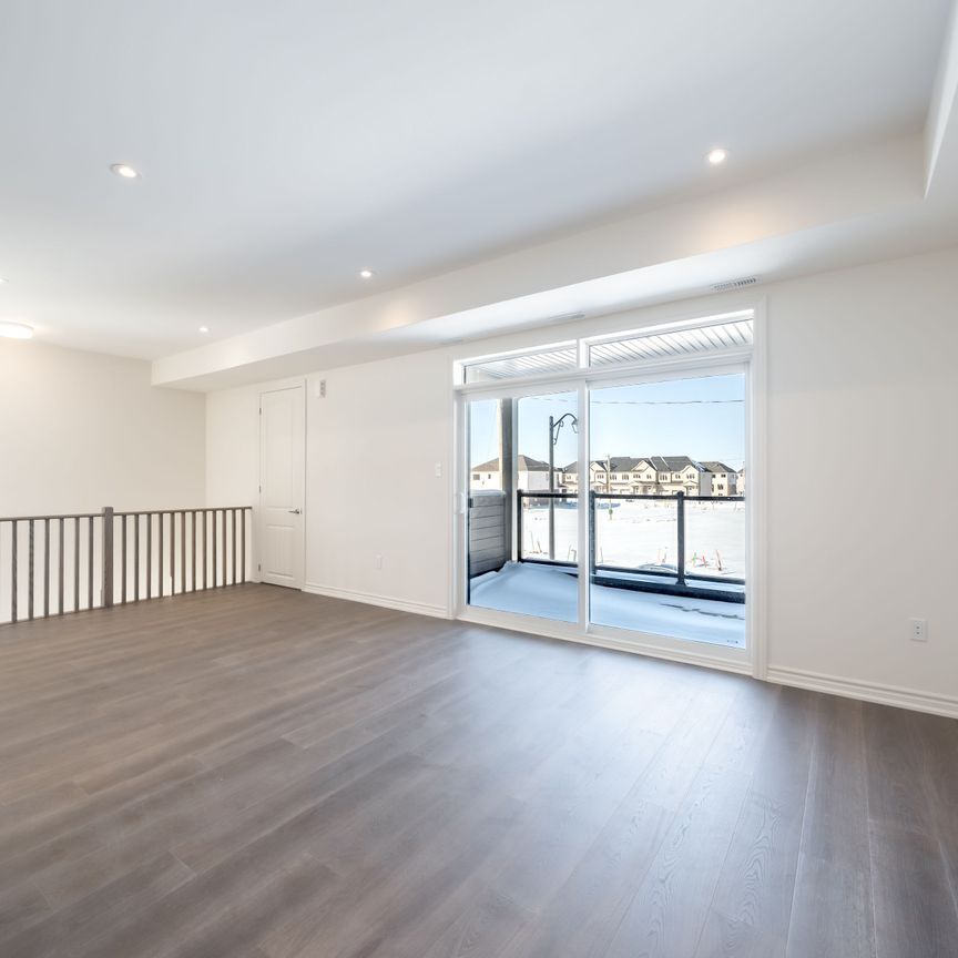 For Lease - 54 Debois Street Unit# #2nd Flr, Kawartha Lakes, Ontario - Photo 1