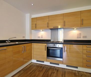 Guildford Road, Woking, Surrey, GU22 7LW - Photo 5