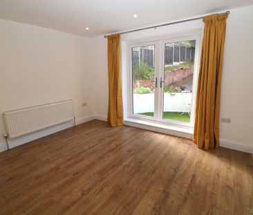 Barrington House Guildford Road, Westcott - 1 bedroomProperty for l... - Photo 6
