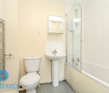 2 bed Apartment for Rent - Photo 4