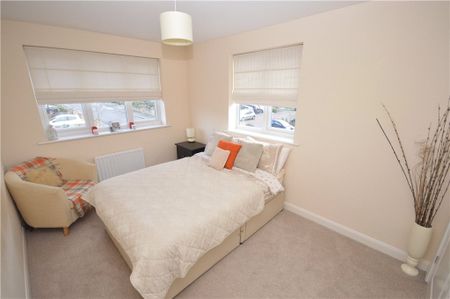 1, Swan Court, Guiseley, Leeds, LS20 9PN - Photo 2