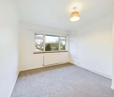 Southbourne Gardens, Ruislip, HA4 - Photo 2