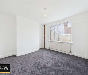 York Avenue, Fleetwood, FY7 - Photo 1