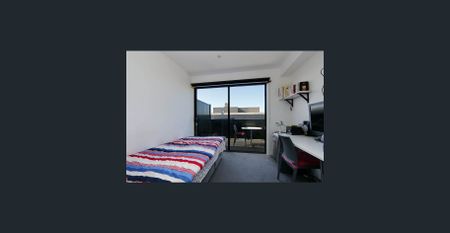 A Purpose-Built Student-Only Apartment - Photo 2