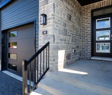 For Lease - 30 Walden Pond Drive, Loyalist, Ontario - Photo 3