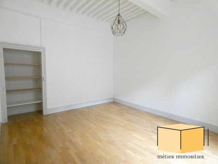 Location Appartement 3 pièces 86m² BELLEY 01300 - Photo 5