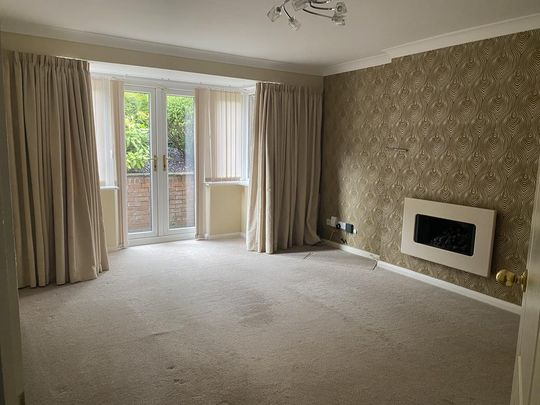 4 bedroom detached house to rent - Photo 1