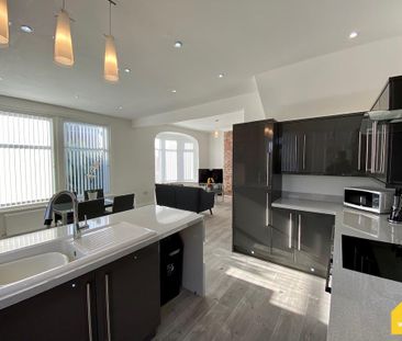 1 bedroom in a house share to rent - Photo 4