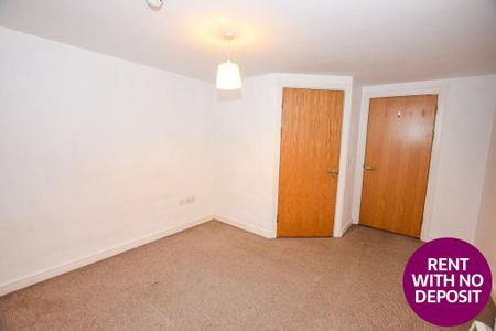 2 bedroom flat to rent - Photo 4