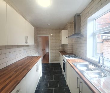 Down Street, LE4, Leicester - Photo 1