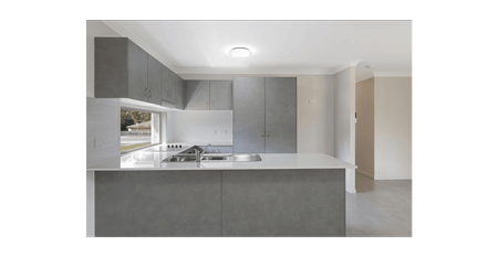 PERFECT HOME FOR THE HOUSE PROUD TENANT! - Photo 2