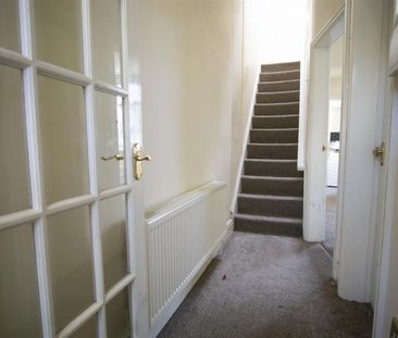 3-Bed Terraced House To Let on Lauderdale Street, Preston - Photo 6