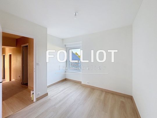 Maison Maen Roch 5 pièces - Photo 1