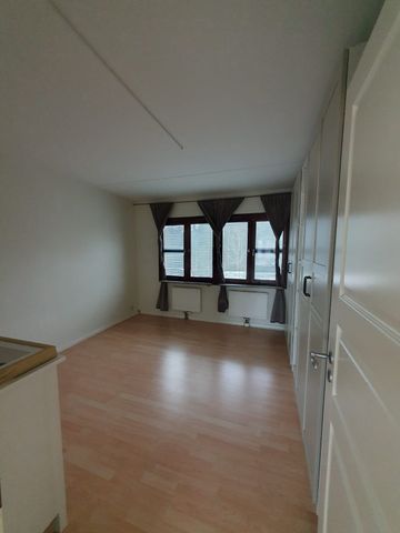 Kastrupgatan, Kista - Photo 3