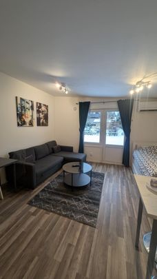 Industrivägen, Sollentuna - Photo 1