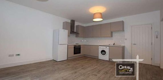 |ref: |, College Place, Southampton, SO15 - Photo 2