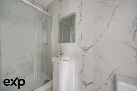 1 bedroom house of multiple occupation to rent - Photo 4