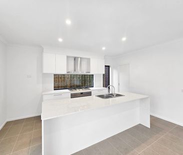 Welcome Home! - Photo 4