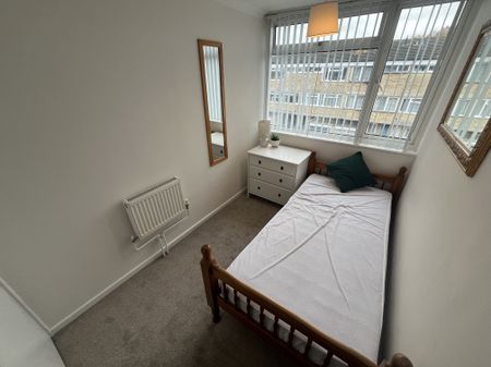 Durham Way, Thetford - Photo 4