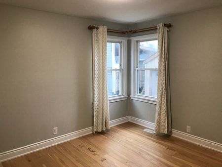 For Lease - 33 Keele Street Unit# Upper, St. Catharines, Ontario - Photo 2
