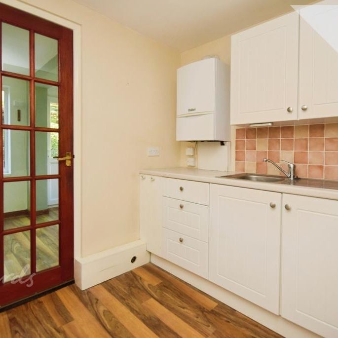 2 bedroom apartment to rent - Photo 1