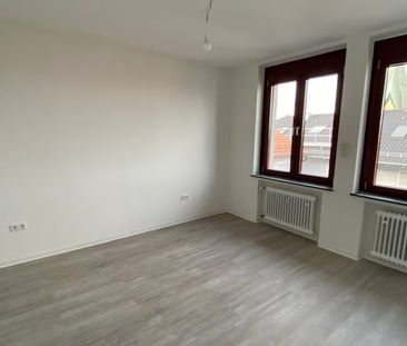 Mitten drin ! Schöne 2 Zimmer Wohnung im Kern Stuttgarts - Foto 1