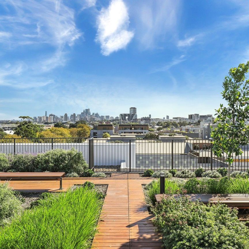 2 Bed + Study Penthouse with House Like Proportions - Photo 1