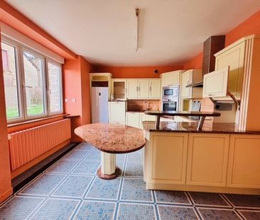 Location Maison 6 pièces 180m² NOYAL SUR VILAINE 35530 - Photo 5