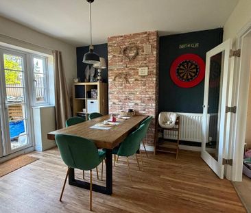 3 bedroom semi-detached house to rent - Photo 3