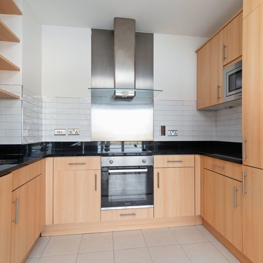 Longford House, Spencer Dock, Dublin 1, D01 F9V9 - Photo 1