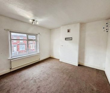 3 bedroom end of terrace house to rent - Photo 6