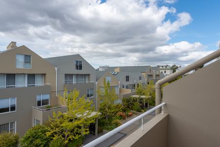 83 Salamanca Square - Photo 3
