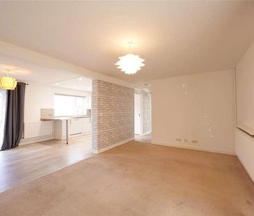 Oak Lane, Raf Lakenheath, Brandon, Suffolk, IP27 - Photo 1