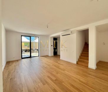 Vila lux 4 camere | Complex The Meadows| 2 locuri de parcare - Photo 3