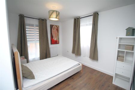 5 bedroom detached house to rent - Photo 5