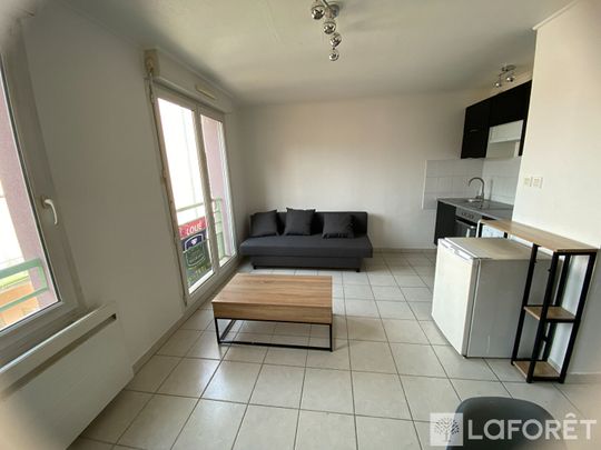 Apartment - Photo 1