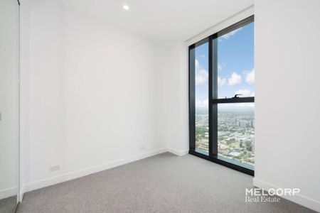 ELEVATE YOUR LIFESTYLE AT SWANSTON CENTRAL - UNFURNISHED - Photo 3