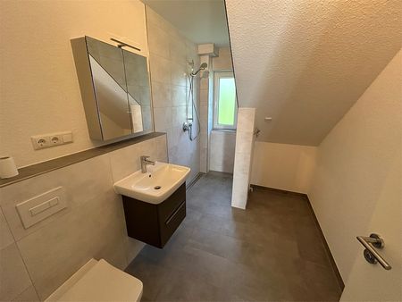 Moderne 2-Zimmer-Wohnung mit Balkon in Erichshagen - Photo 4