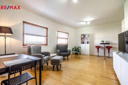 Pronájem bytu 2+kk v osobním vlastnictví 61 m², Praha 10 - Záběhlice - Fotografie 2