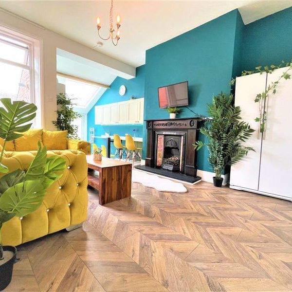 5 bedroom maisonette to rent - Photo 1