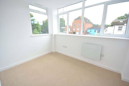 Jukes House, 85 East Street, Epsom, Surrey, KT17 1FA - Photo 4