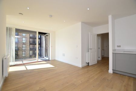 Haverley Street, London, SE26 - Photo 3