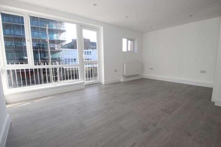 Brand New Studio In The Town Centre, HP1 - Photo 2